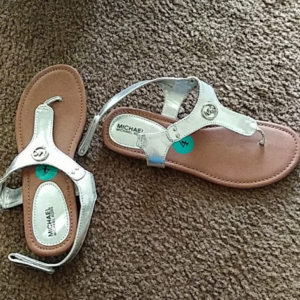 Michael Kors girls sandal